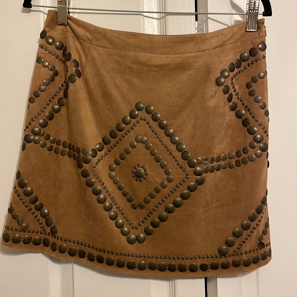 Embellished skirt